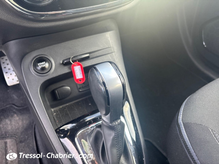 Renault CAPTUR TCe 120 Energy Intens EDC