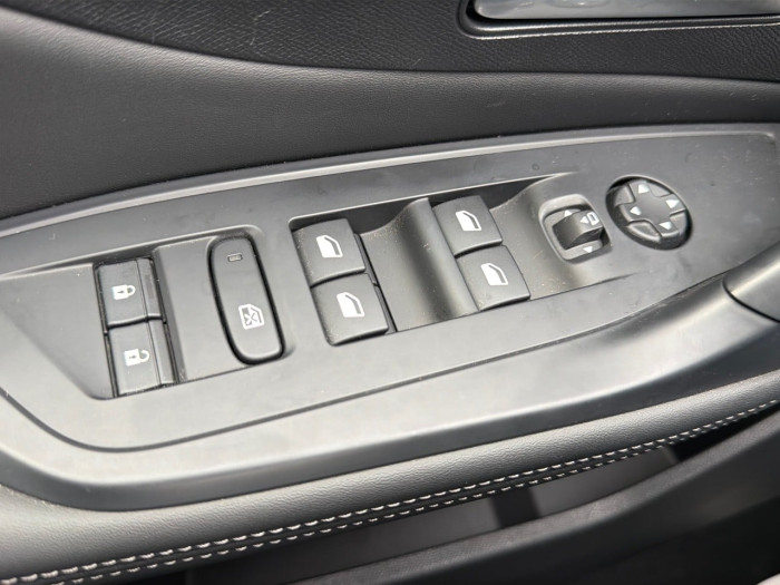 Peugeot 408 PureTech 130 ch S&S EAT8 Allure Pack