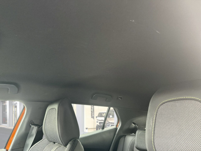 Peugeot 2008 PureTech 130 S&S EAT8 GT