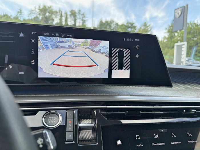 Peugeot 5008 Hybrid 136 e-DCS6 GT