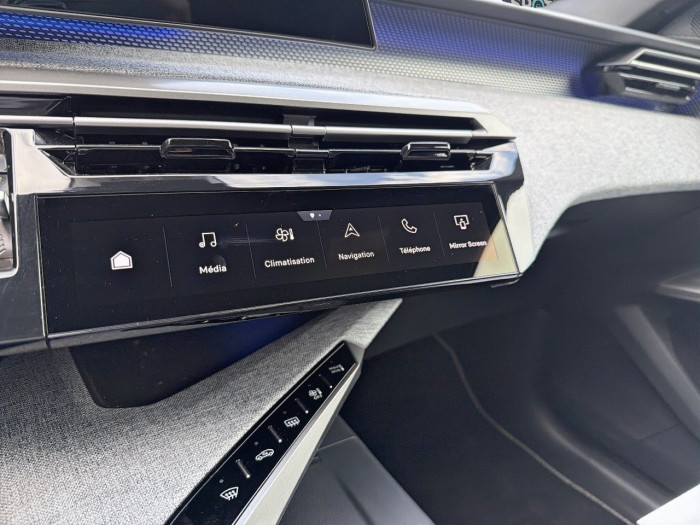 Peugeot 5008 Hybrid 136 e-DCS6 GT