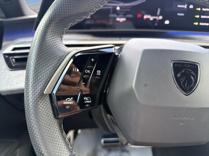 Peugeot 5008 Hybrid 136 e-DCS6 GT