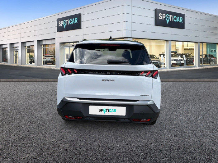 Peugeot 5008 Hybrid 136 e-DCS6 GT