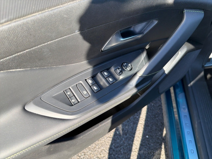 Peugeot 408 PureTech 130 ch S&S EAT8 GT