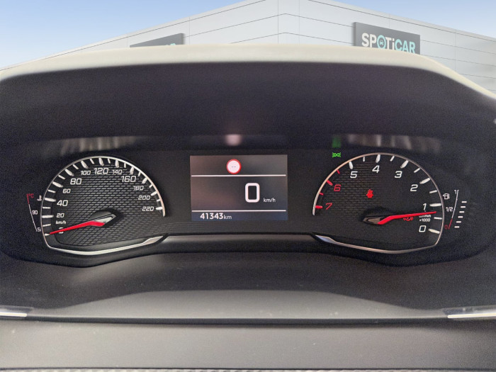 Peugeot 208 PureTech 75 S&S BVM5 Style