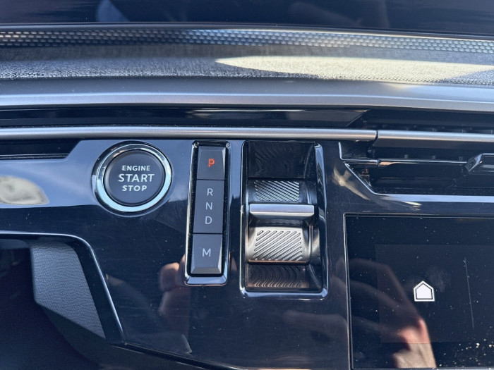 Peugeot 3008 Hybrid 136 e-DCS6 GT