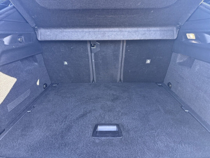 Peugeot 3008 Hybrid 136 e-DCS6 GT