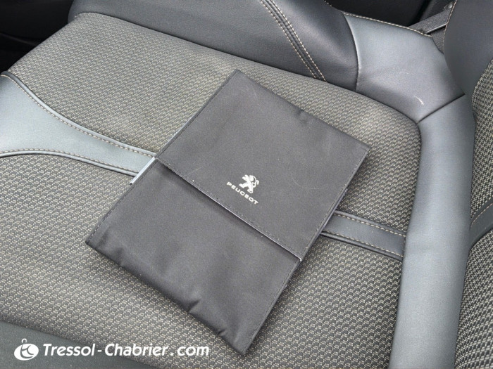 Peugeot 5008 BlueHDi 180ch S&S EAT8 GT