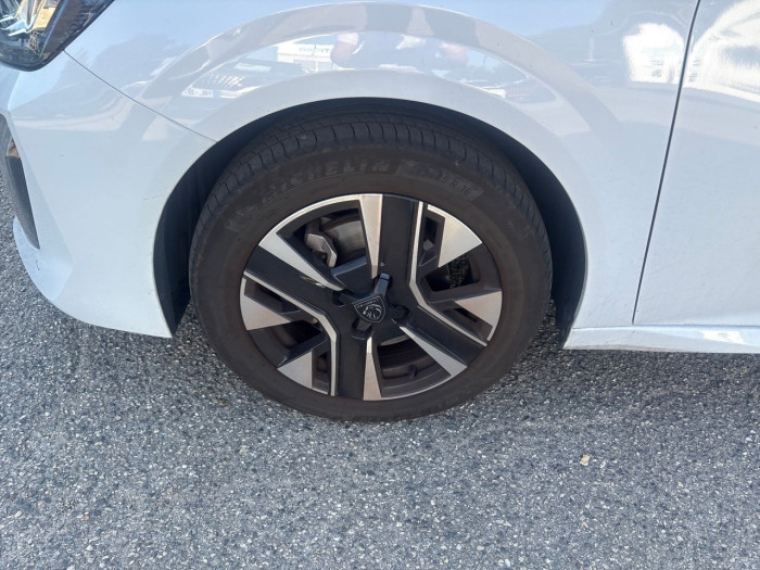 Peugeot 208 Nouvelle Hybrid 110 ch e-DCS6 Allure