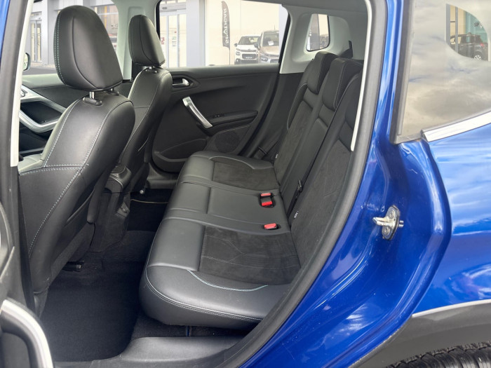 Peugeot 2008 BlueHDi 100ch S&S BVM5 Crossway