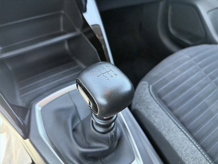 Peugeot 208 PureTech 100 S&S BVM6 Style