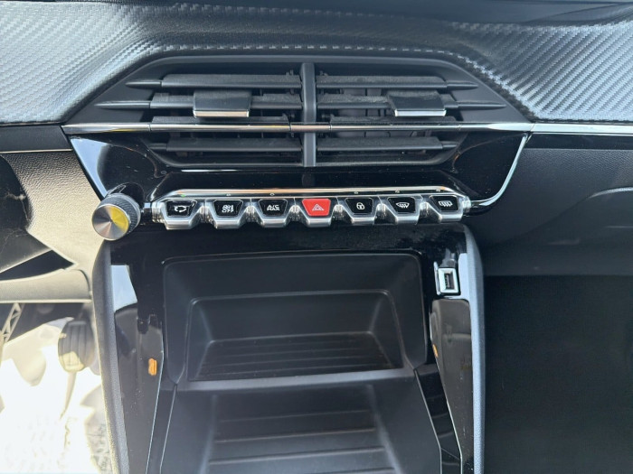 Peugeot 208 PureTech 100 S&S BVM6 Style