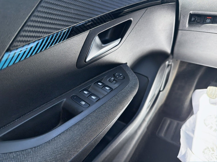 Peugeot 208 PureTech 100 S&S BVM6 Style