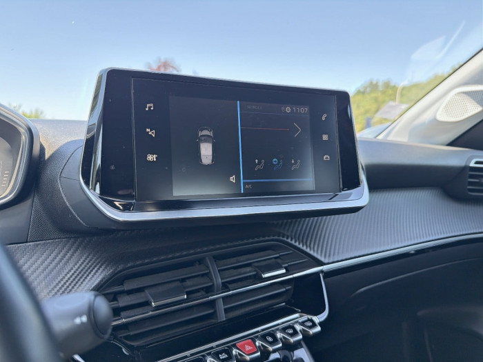 Peugeot 208 PureTech 100 S&S BVM6 Style