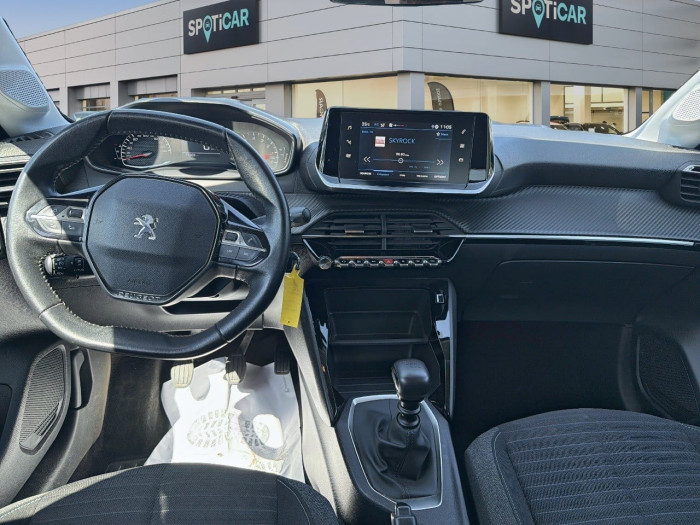 Peugeot 208 PureTech 100 S&S BVM6 Style
