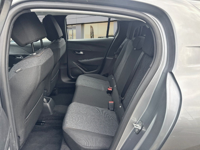 Peugeot 208 Hybrid 110 ch e-DCS6 Style