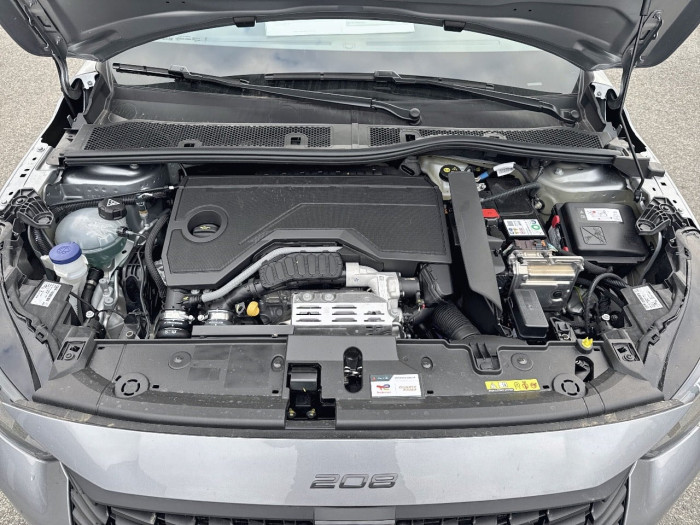 Peugeot 208 Hybrid 110 ch e-DCS6 Style