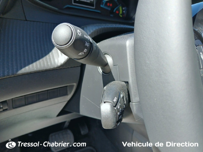 Peugeot 2008 Hybrid 110 e-DCS6 Edition