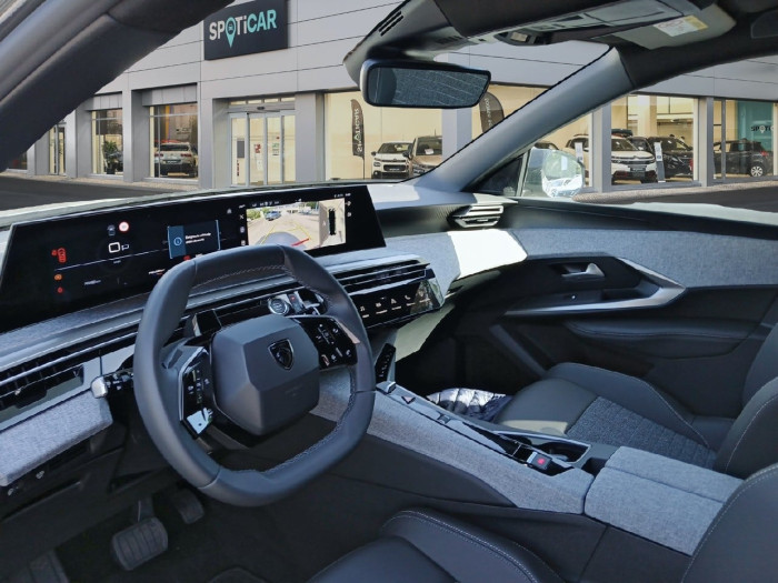 Peugeot 5008 Hybrid 145 ch e-DCS6 Allure