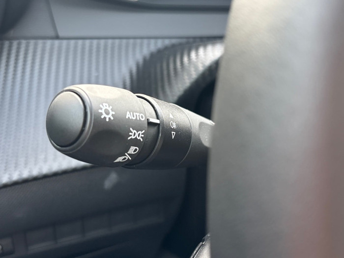 Peugeot 208 ELECTRIQUE 136 ch 50 kWh Style