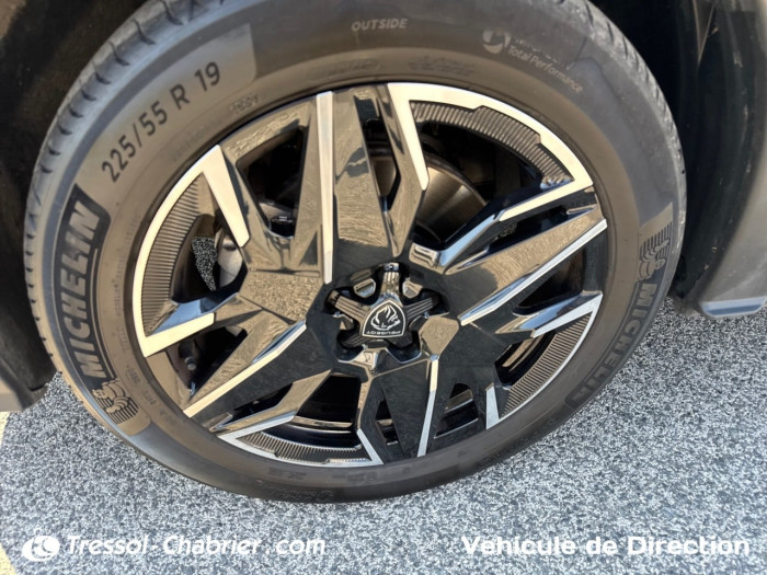 Peugeot 5008 Hybrid 145 e-DCS6 Allure