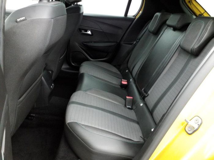 Peugeot 208 PureTech 100 S&S BVM6 Allure