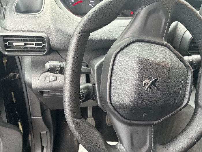 Peugeot PARTNER FOURGON M 950 KG BLUEHDI 130 S&S BVM6