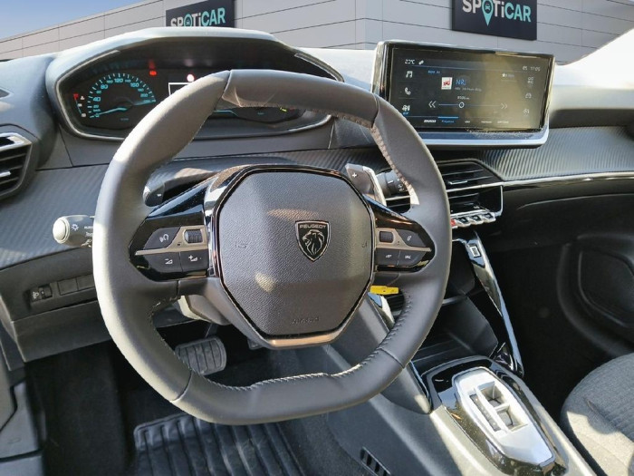 Peugeot 208 Nouvelle Hybrid 110 ch e-DCS6 Style