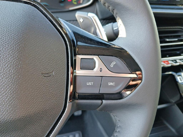 Peugeot 208 Nouvelle Hybrid 110 ch e-DCS6 Style