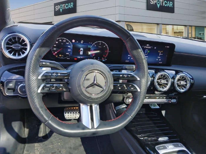 Mercedes CLASSE A 200 d 8G-DCT AMG Line