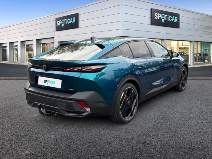 Peugeot 408 PHEV 225 e-EAT8 First Edition