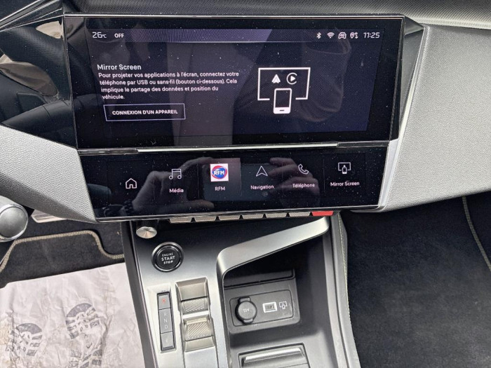 Peugeot 408 PHEV 225 e-EAT8 First Edition
