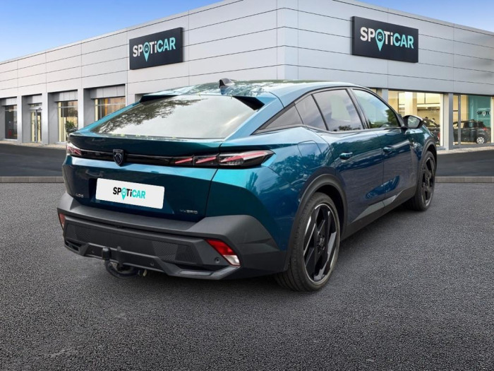 Peugeot 408 PHEV 225 e-EAT8 First Edition