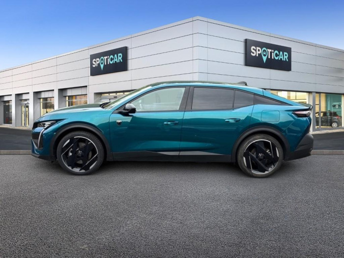 Peugeot 408 PHEV 225 e-EAT8 First Edition