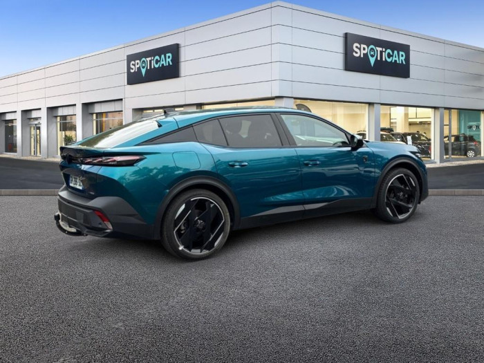 Peugeot 408 PHEV 225 e-EAT8 First Edition