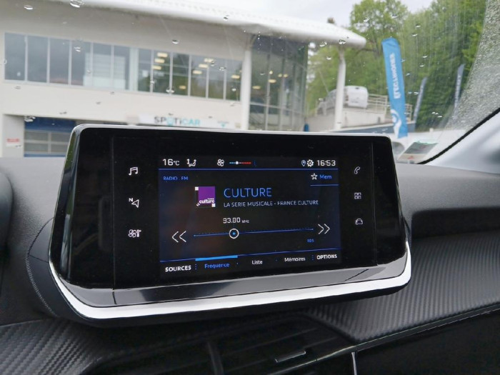 Peugeot 208 PureTech 75 S&S BVM5 Style