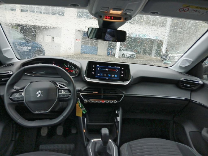 Peugeot 208 PureTech 75 S&S BVM5 Style