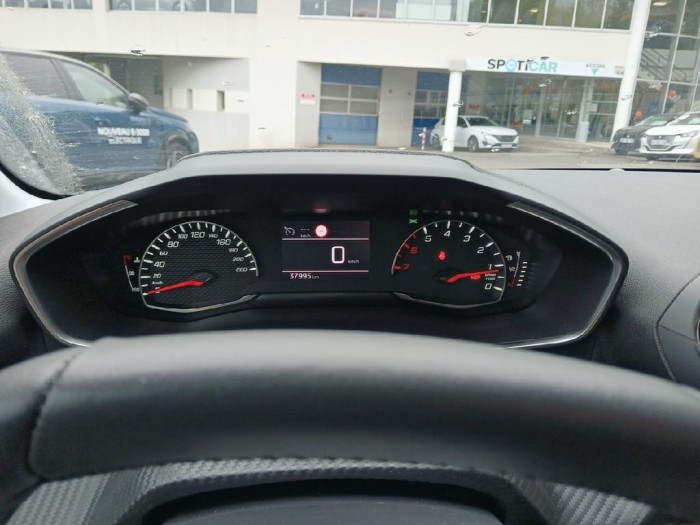 Peugeot 208 PureTech 75 S&S BVM5 Style