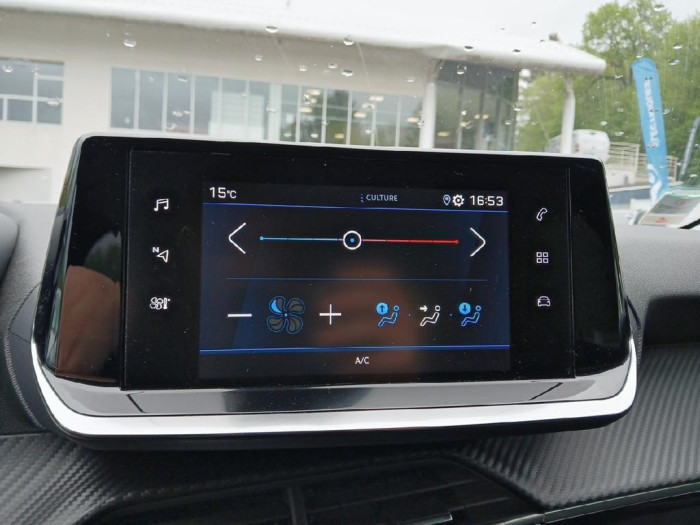 Peugeot 208 PureTech 75 S&S BVM5 Style