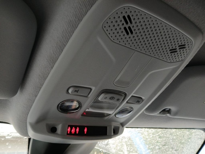 Peugeot 208 PureTech 75 S&S BVM5 Style