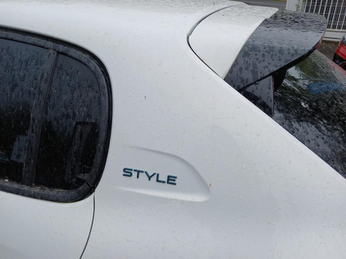 Peugeot 208 PureTech 75 S&S BVM5 Style
