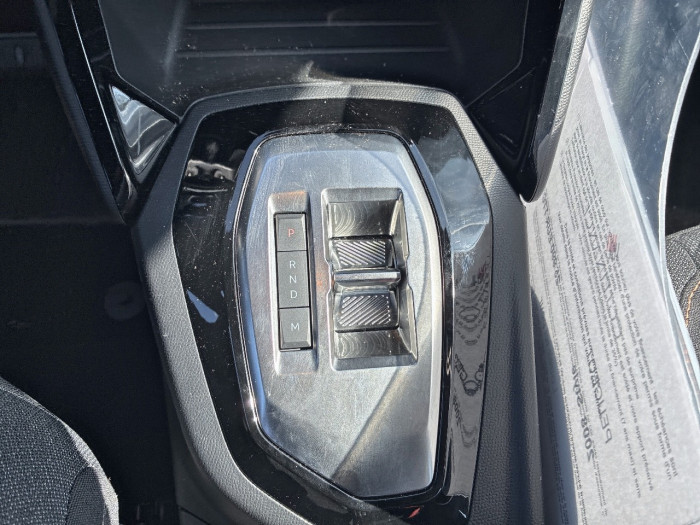 Peugeot 2008 Nouveau Hybrid 145 e-DCS6 Style