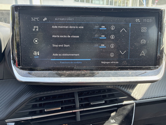 Peugeot 2008 Nouveau Hybrid 145 e-DCS6 Style