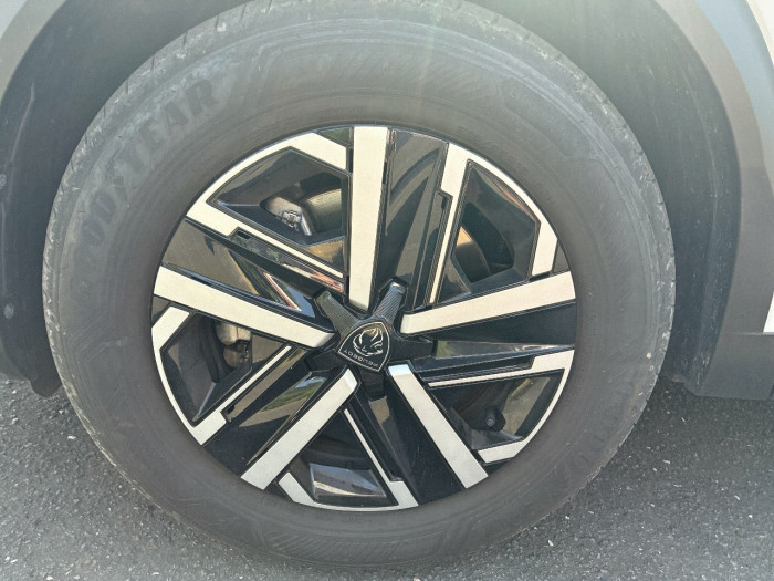 Peugeot 2008 Nouveau Hybrid 145 e-DCS6 Style