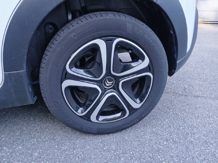 Citroën C3 PureTech 83 S&S BVM5 Shine