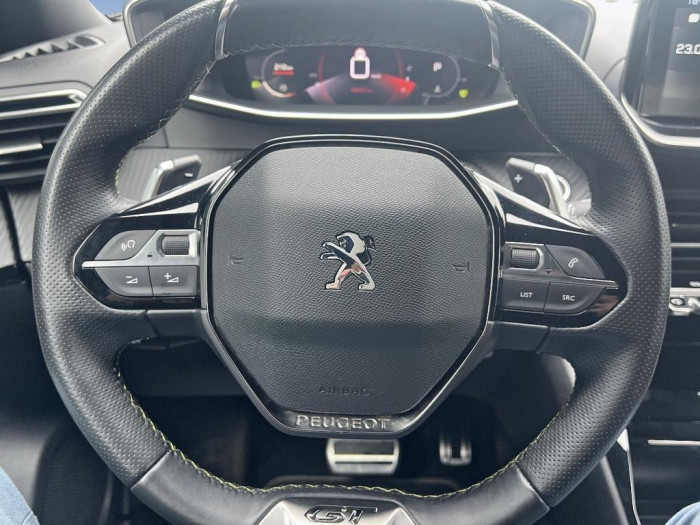 Peugeot 2008 BlueHDi 130 S&S EAT8 GT