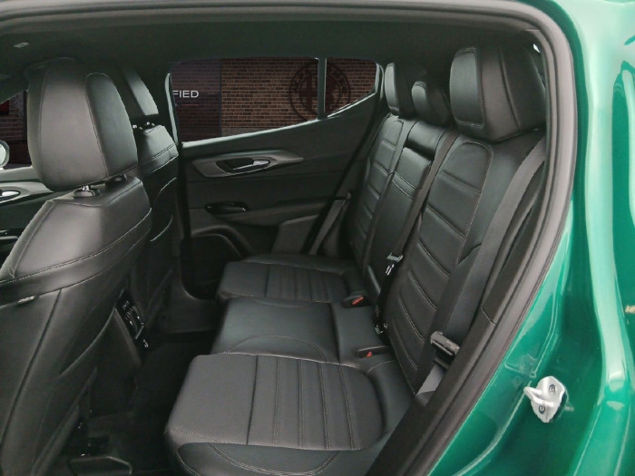 Alfa Romeo Tonale 1.5 Hybrid 130 ch TCT7 Veloce