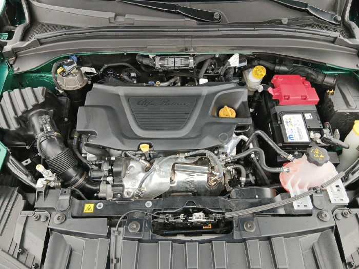 Alfa Romeo Tonale 1.5 Hybrid 130 ch TCT7 Veloce