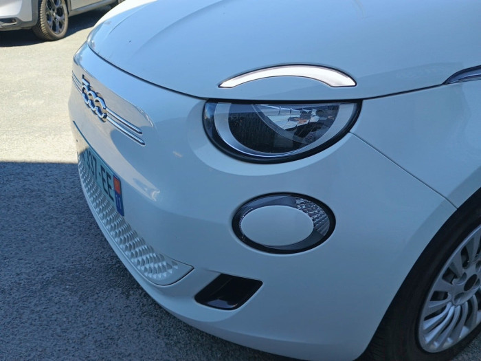 Fiat 500e BERLINE MY22 SERIE 1 STEP 1 500 e 95 ch Action Plus