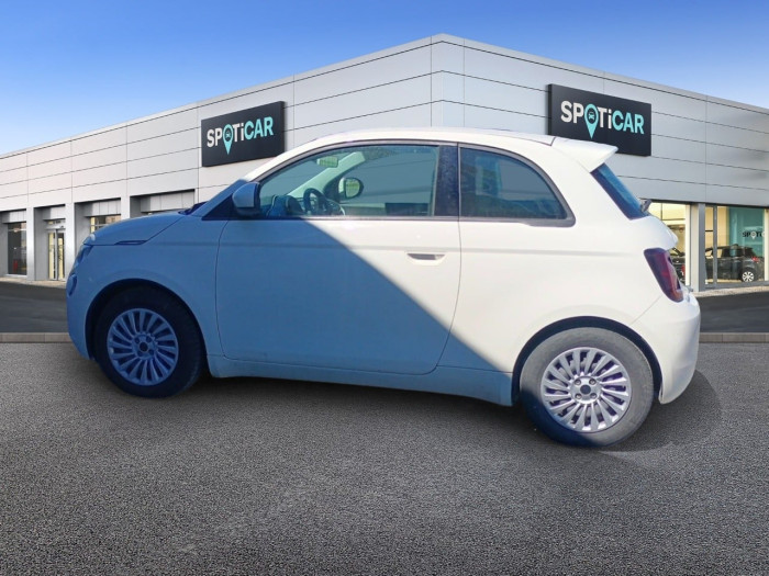 Fiat 500e BERLINE MY22 SERIE 1 STEP 1 500 e 95 ch Action Plus